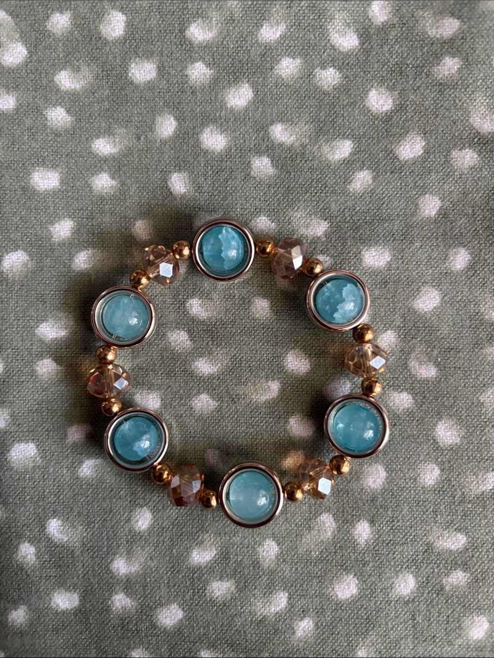 Elegant Turquoise Beaded Bracelet Set - Picture 3 of 3